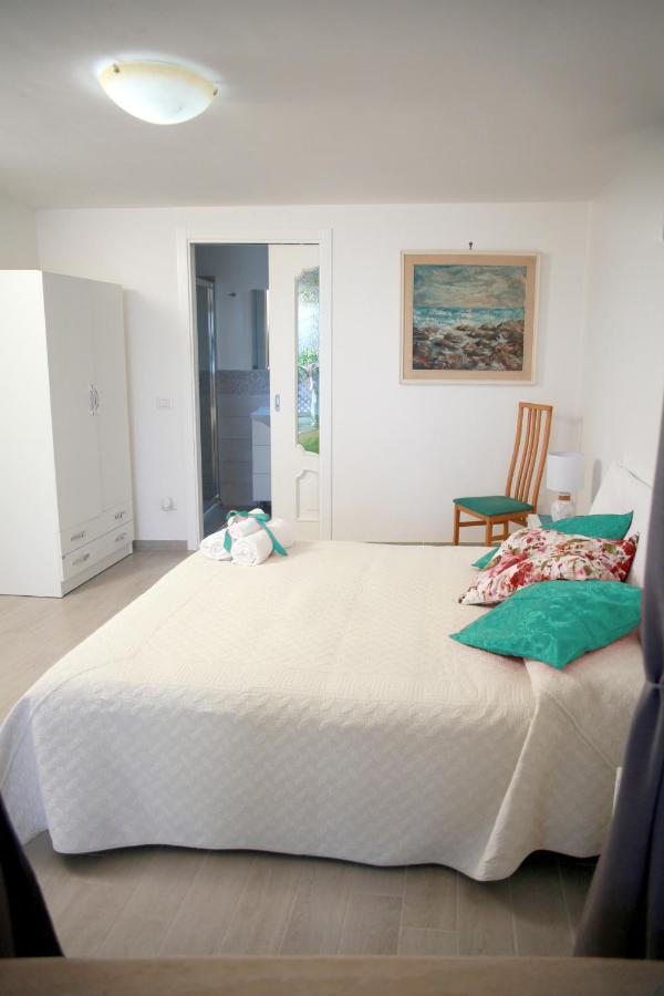 Villa Cecilia Bed And Breakfast Cellole Extérieur photo